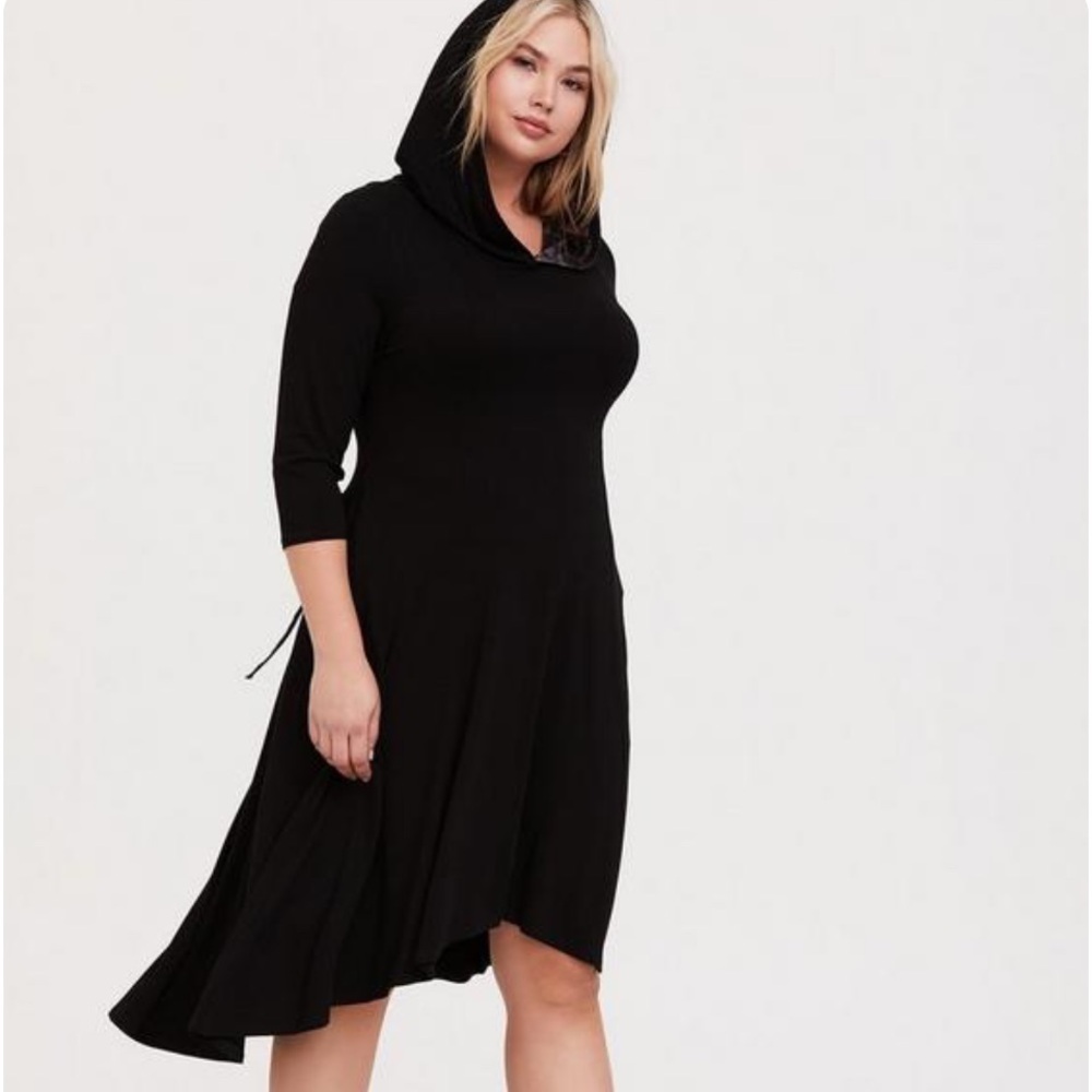 Her universe Size 1 Kylo Ren episode 9 women’s dress